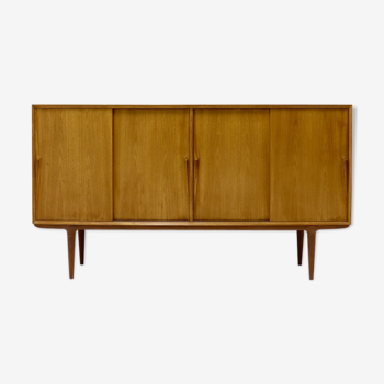 Buffet en teck par Redouan Omann pour Omann Jun, années 1960