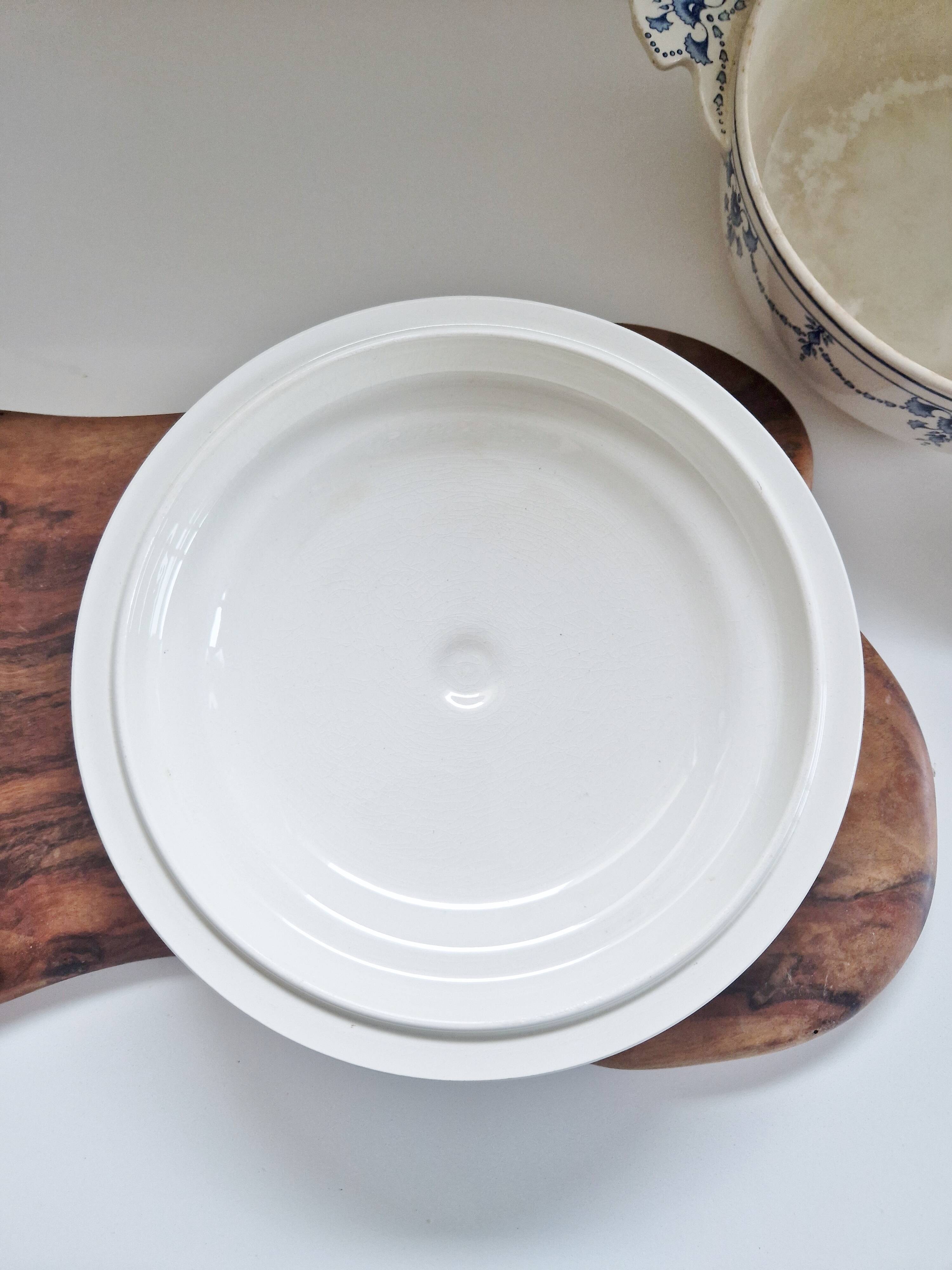 Iron earth soup tureen or vegetable dish bourgeois paris store model vieux lille blue garlands