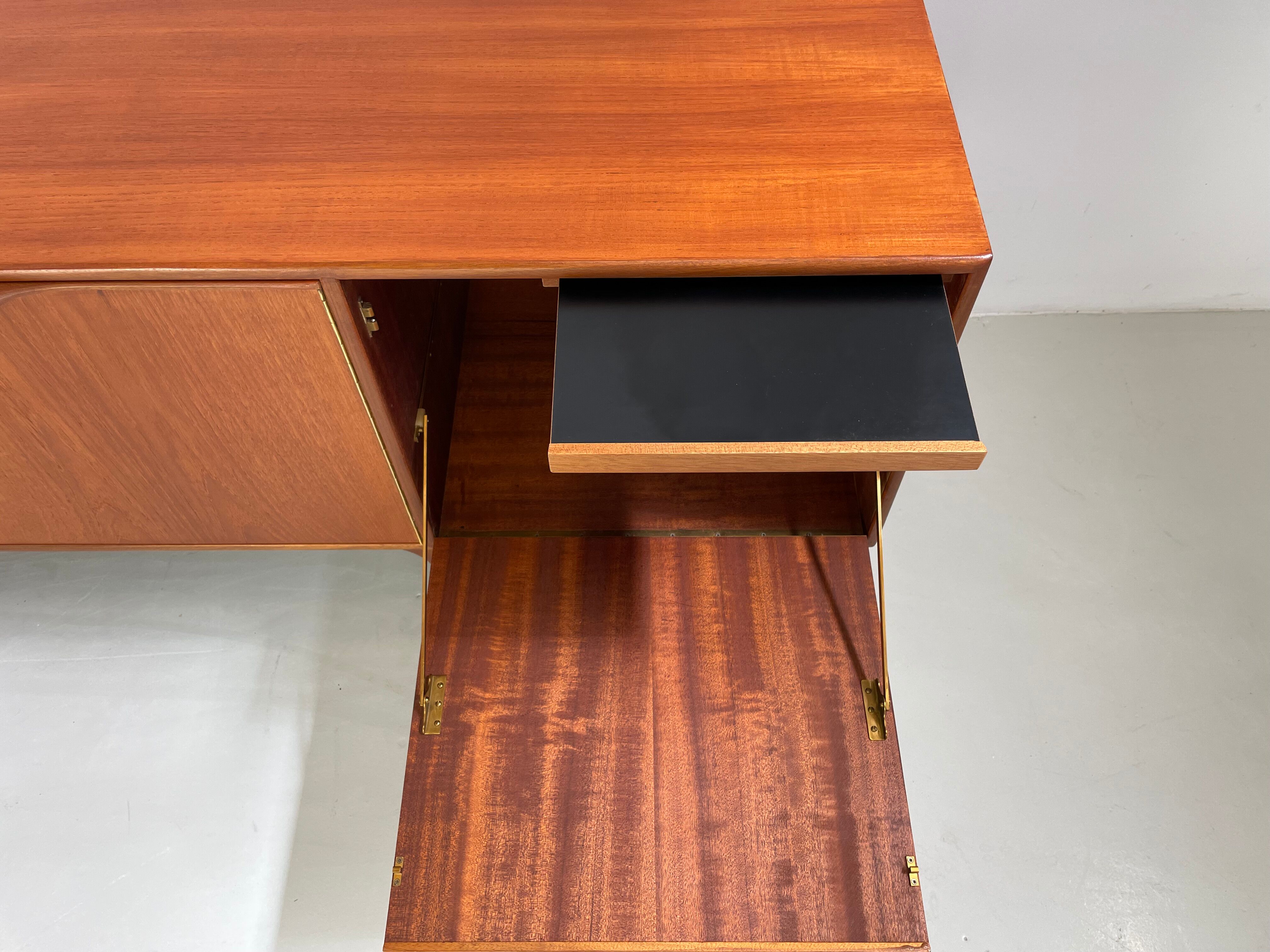 Vintage sideboard by McIntosh 1960's