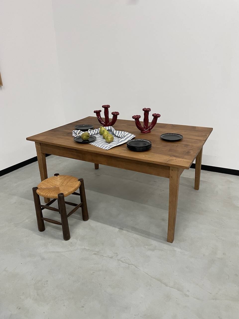 Pine farmhouse table 160 x 110 cm