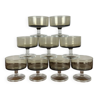 Lot de 9 verre à champagne en verre fumé, 1970