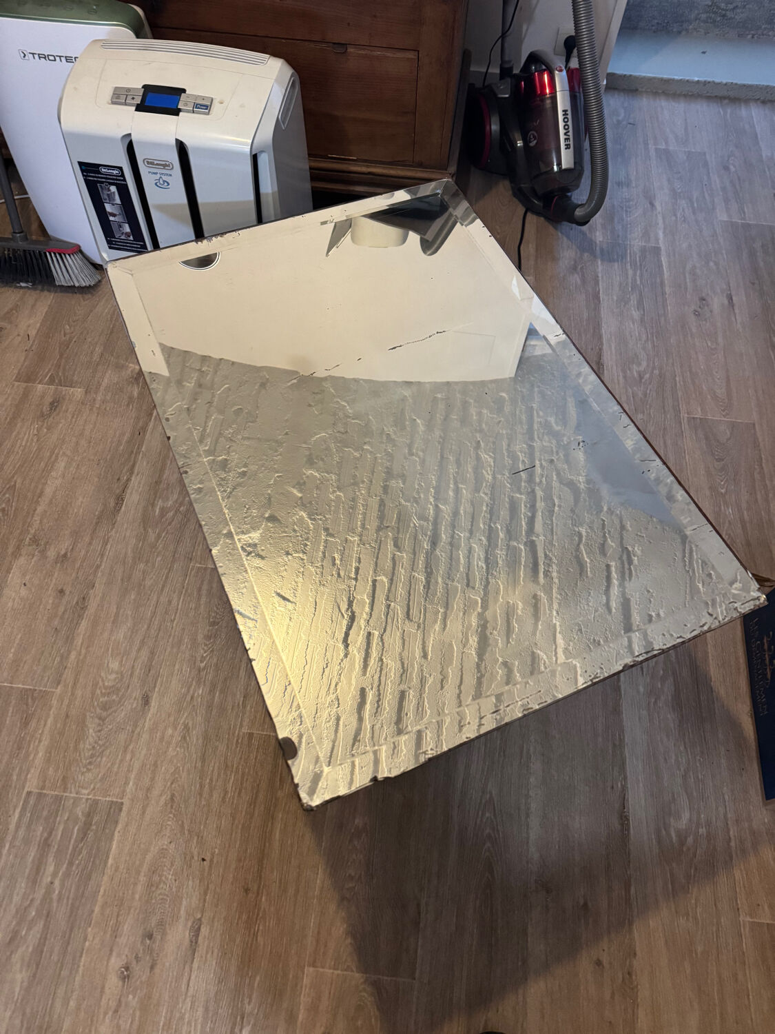 Mirror coffee table