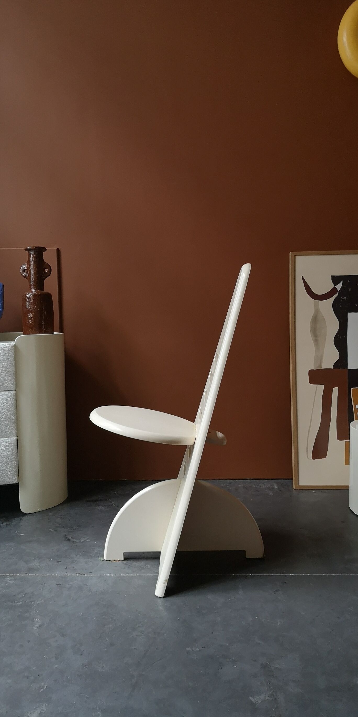 Chaise en bois laqué Lundi Sit Gijs Boelaars