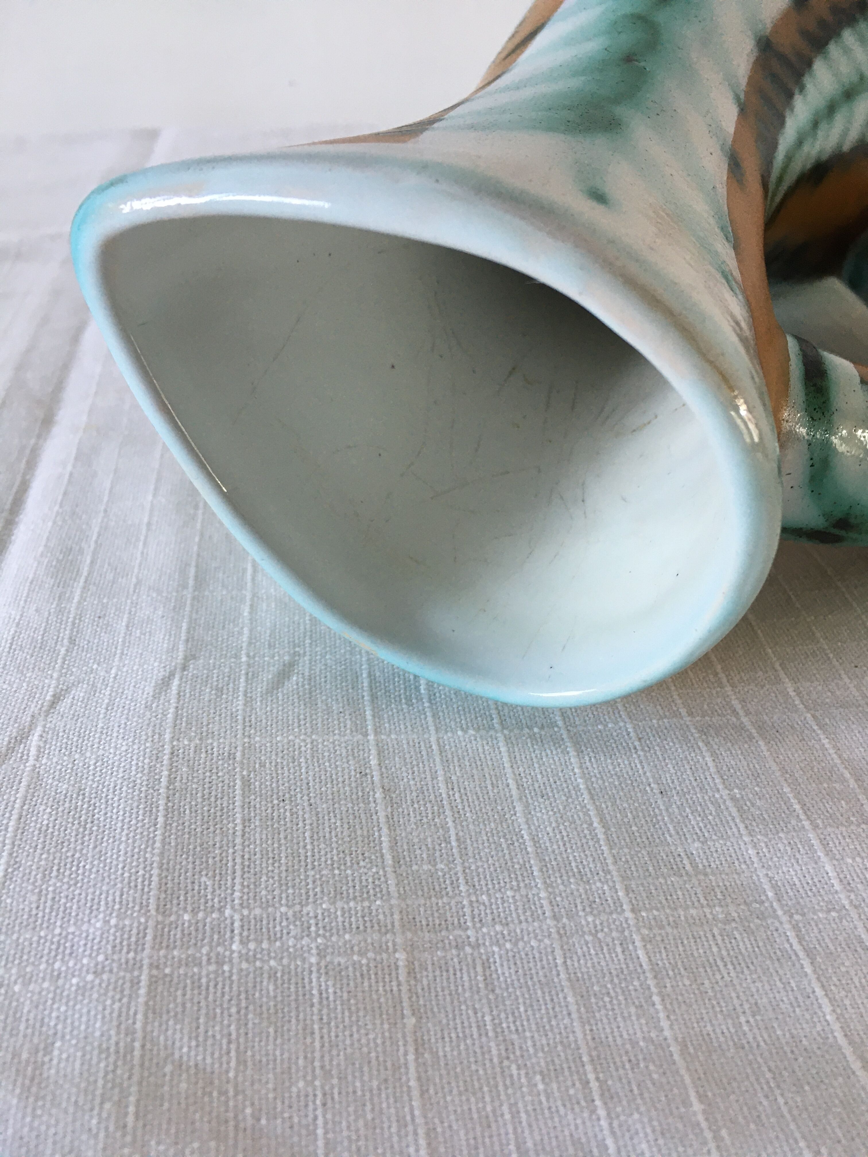 Pitcher Toul'Hoat Keraluc