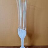 Soliflore vase in crystal and glass paste - Daum France - Fuchsia model - Signed at the tip