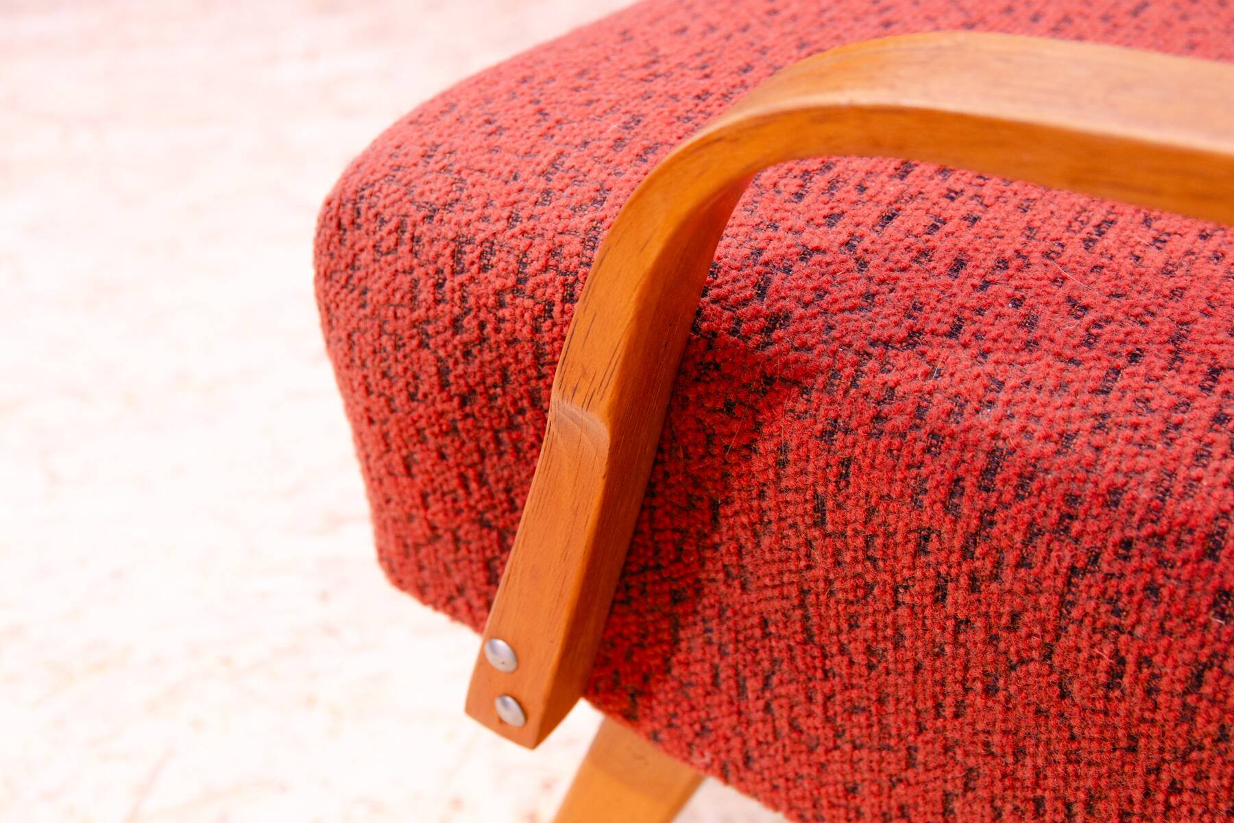 Paire de fauteuils vintage de Jaroslav Šmídek pour Cesky nabytek, 1960