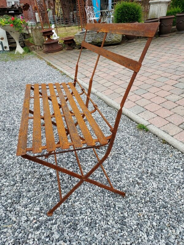 Banc de jardin en fer