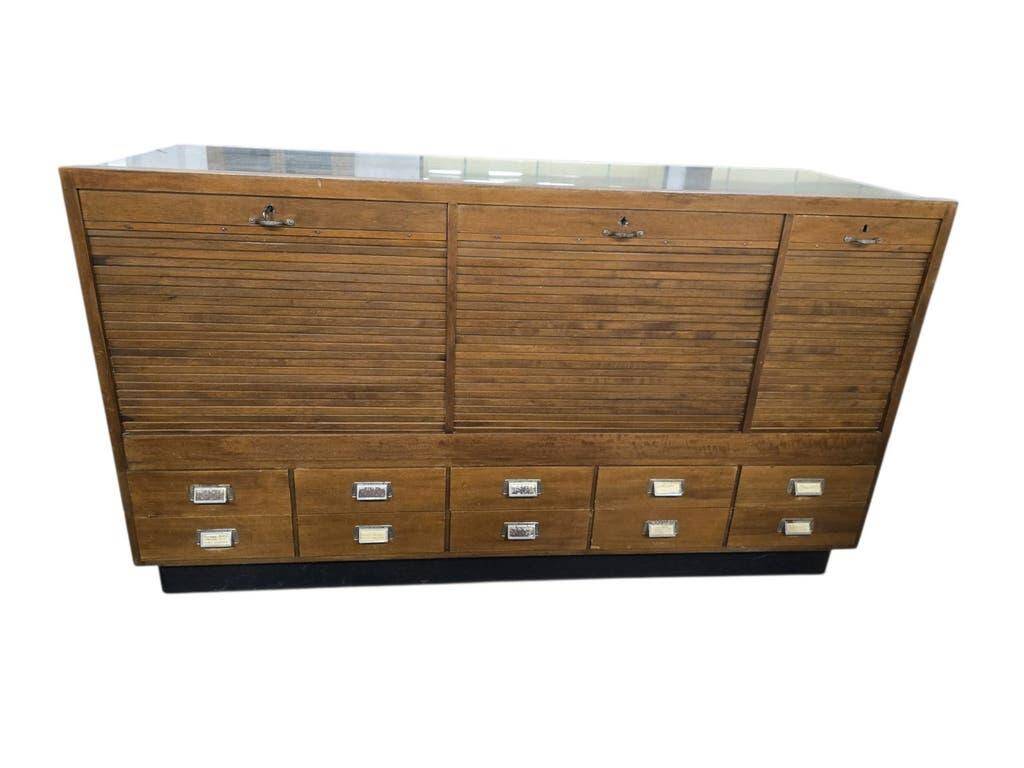 Vintage wooden shop counter/display case