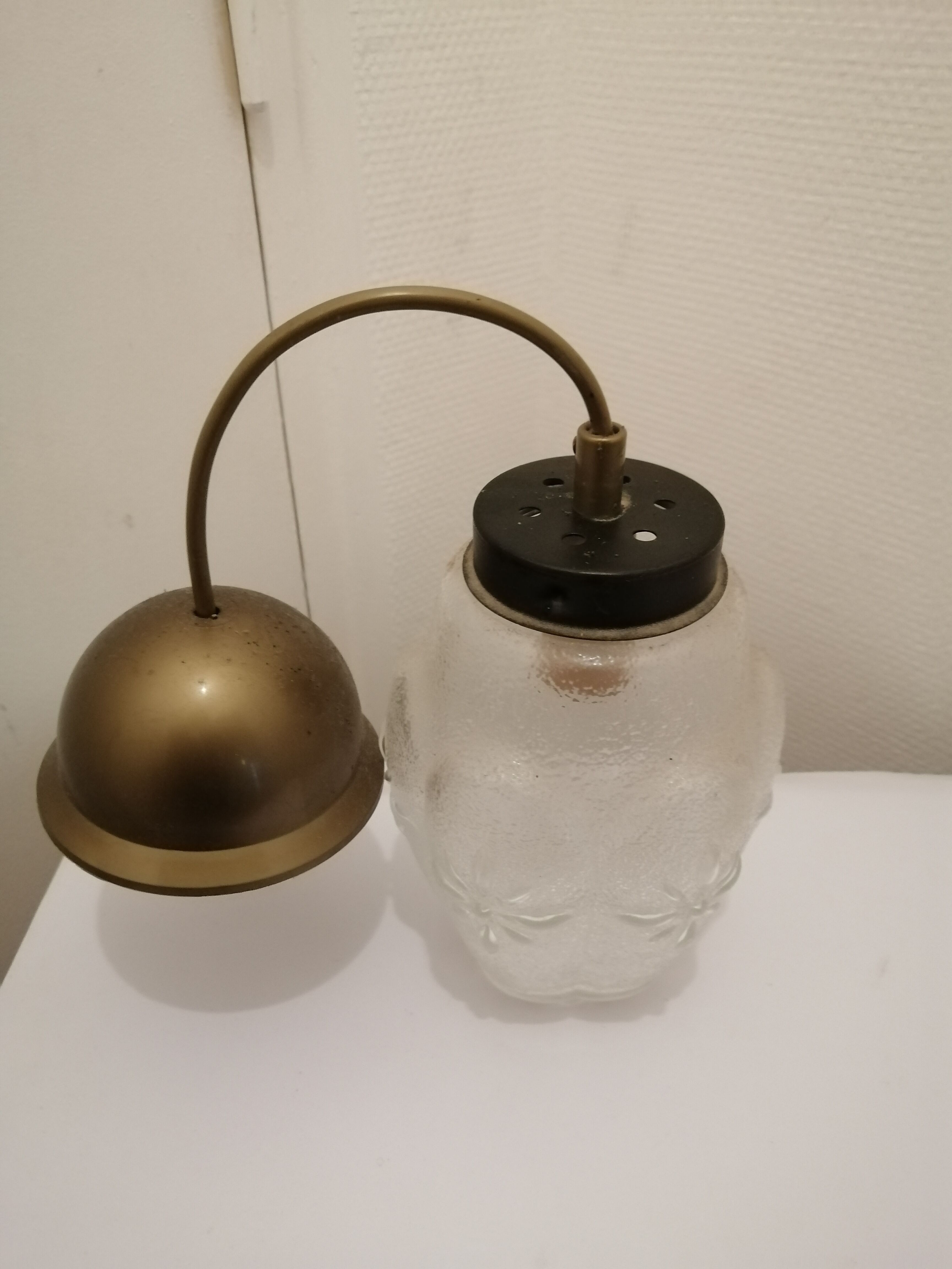 Pair of glass hanging lamps