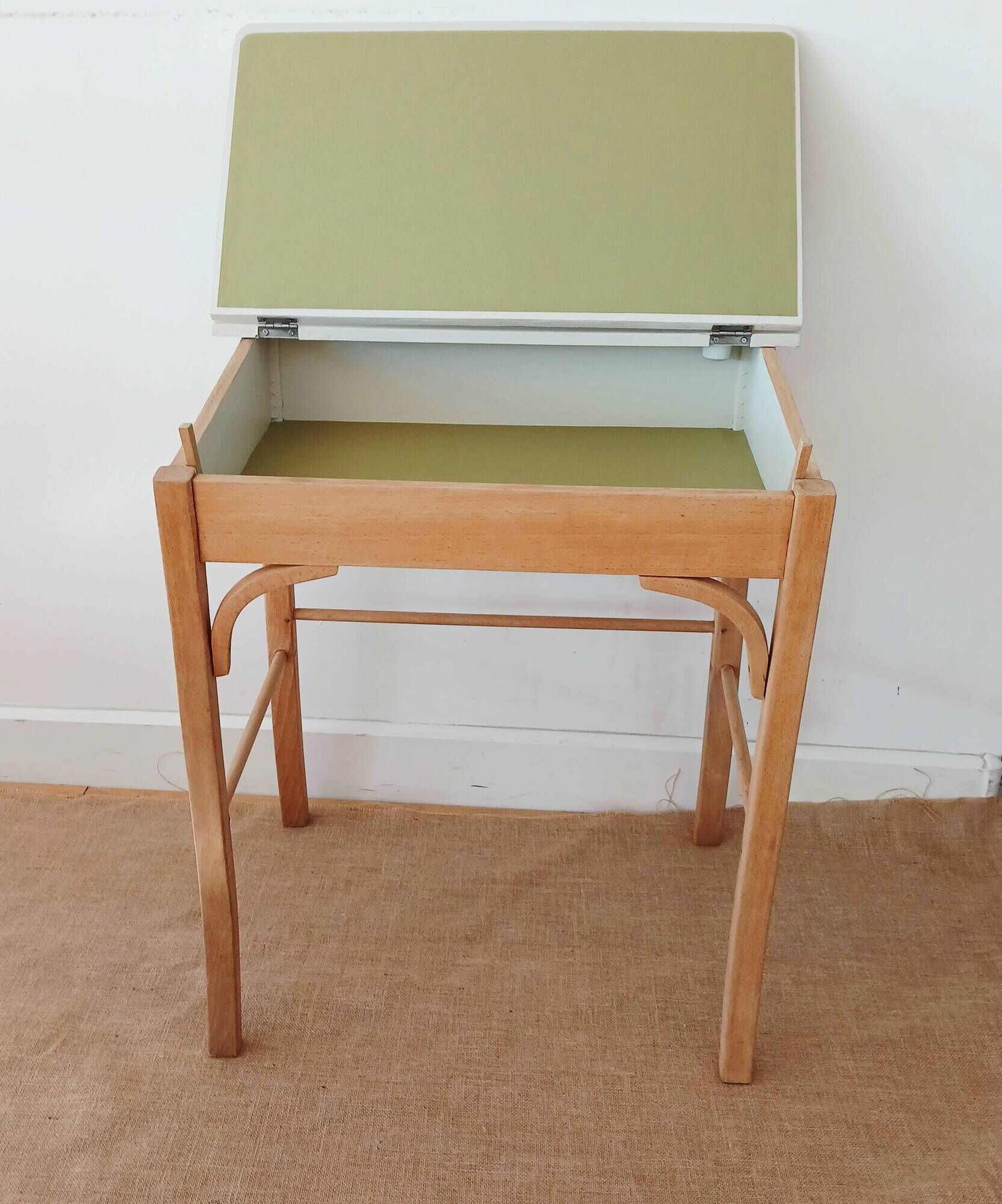 SCHOOL DESK BAUMANN