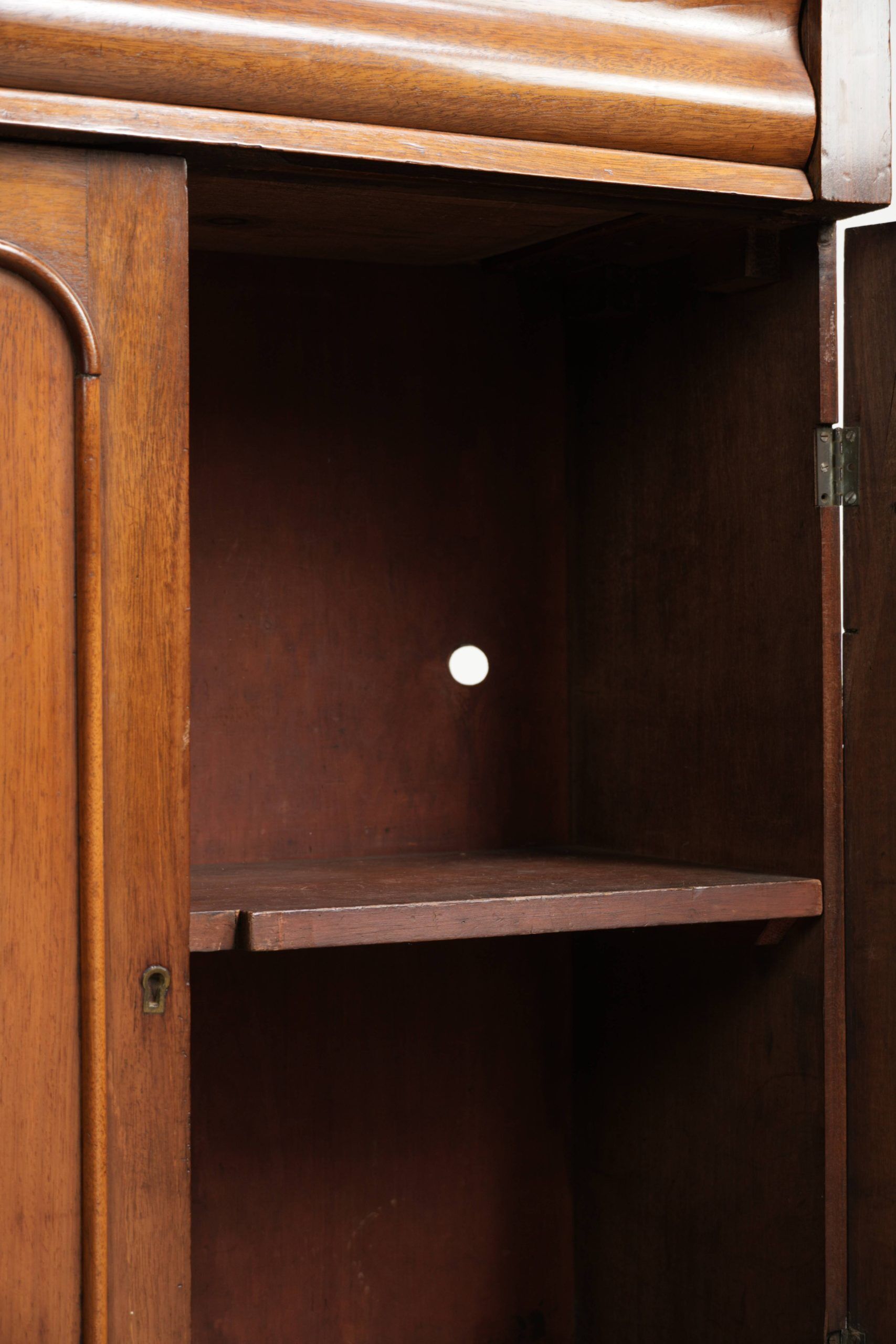 Antique English bookcase / display cabinet from the 19th century