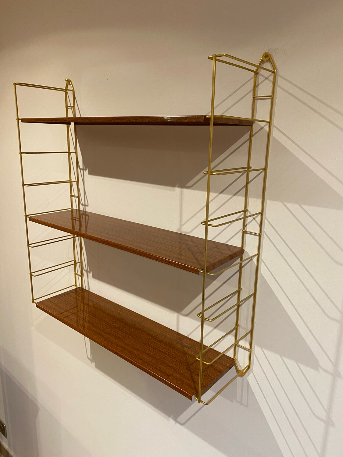 Shelves 60s