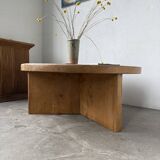 Round modernist coffee table, elm, 1950s.