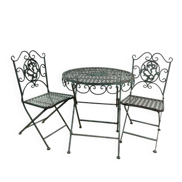 Patinated green folding wrought iron garden set with 1 table + 2 chairs.