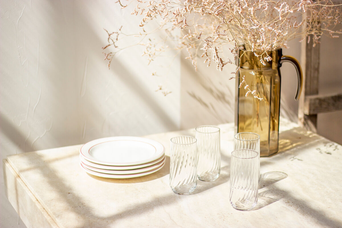4 verres hauts striés