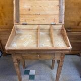 Desk desk in pitchpin early 20th century with drawer