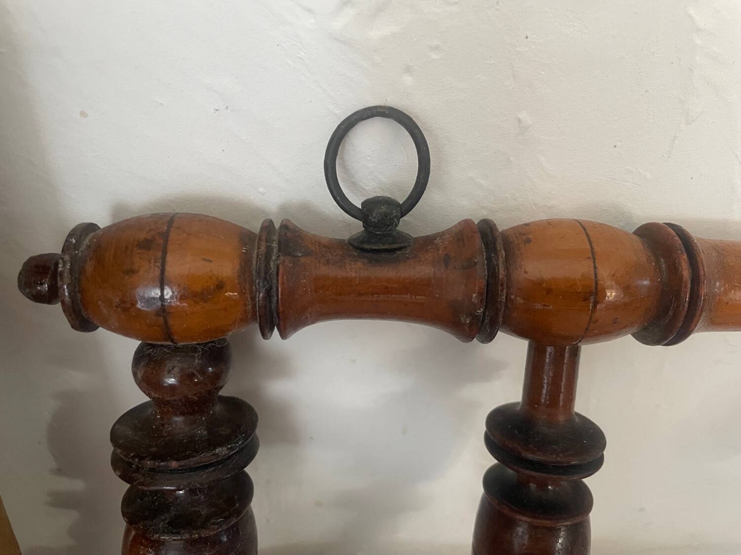 Coat rack with three hooks in turned bamboo-style wood, late 19th century