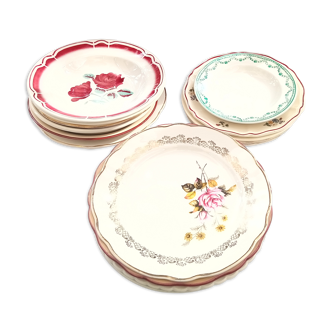 Assorted 18 old flower plates