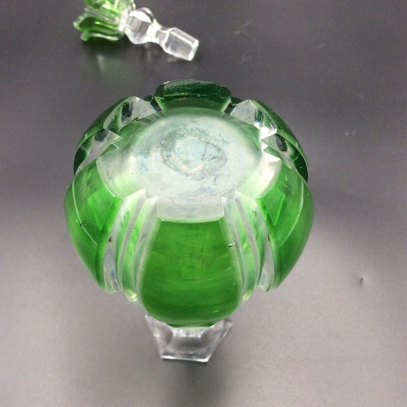Old green crystal bottle XIXème