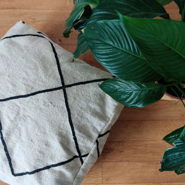 Pouf Berbère kilim blanc