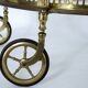 Chariot de bar moderne du milieu du siècle en laiton et verre par Cesare Lacca, Italie, années 1950.