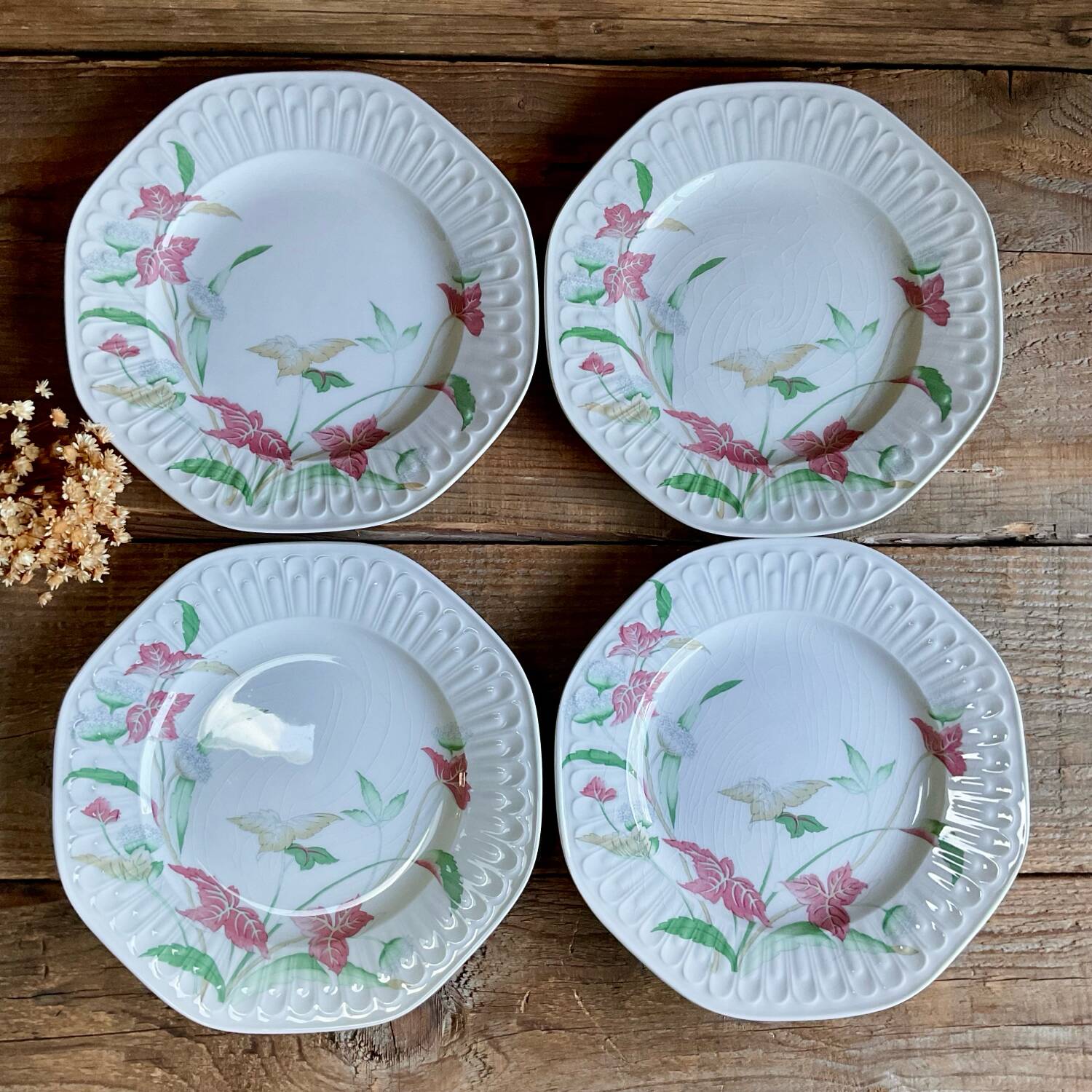 4 assiettes à dessert « Pontesa »Spain