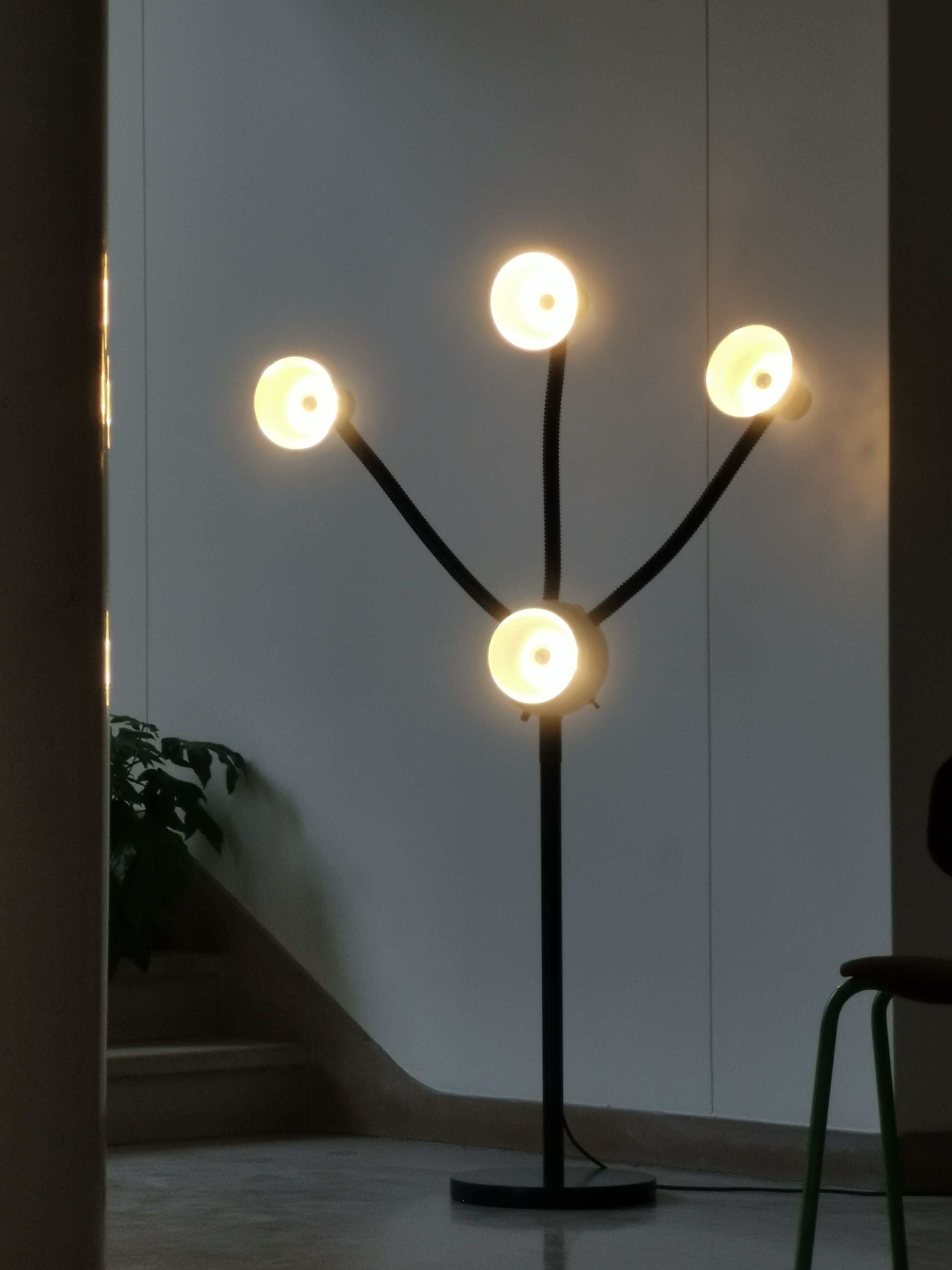 Space age lamp with 4 articulated spots, eyeball, sci-fi, 1970.