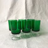 Lot de six verres de couleur verte