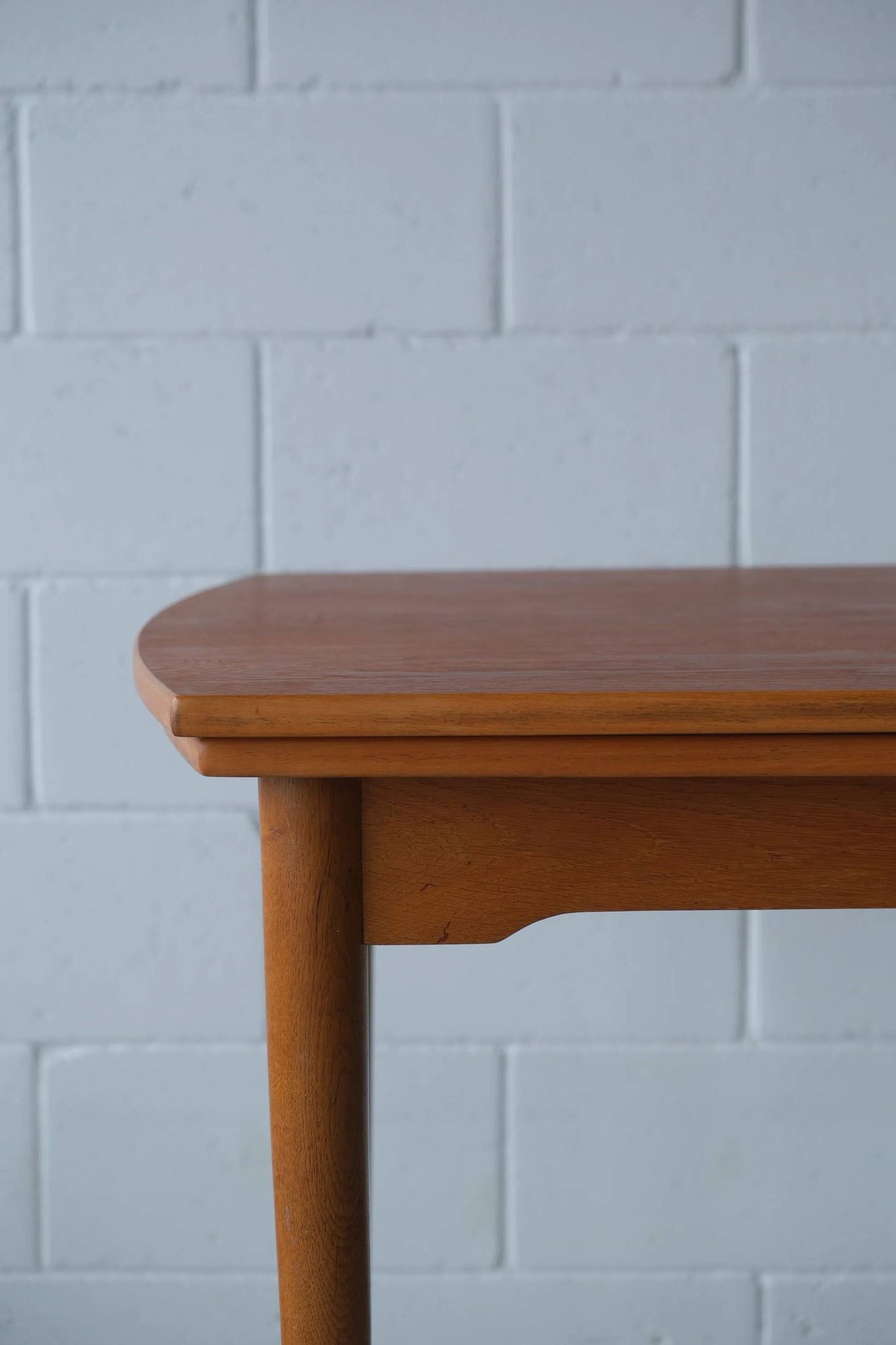 Dining table in Danish oak and teak.