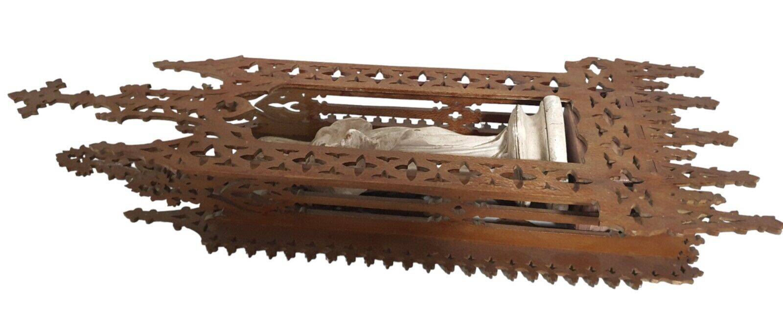 Carved wooden altar chapel shape with virgin al child h 58 cm religion