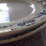 Antique Gien plate, Etruscan model