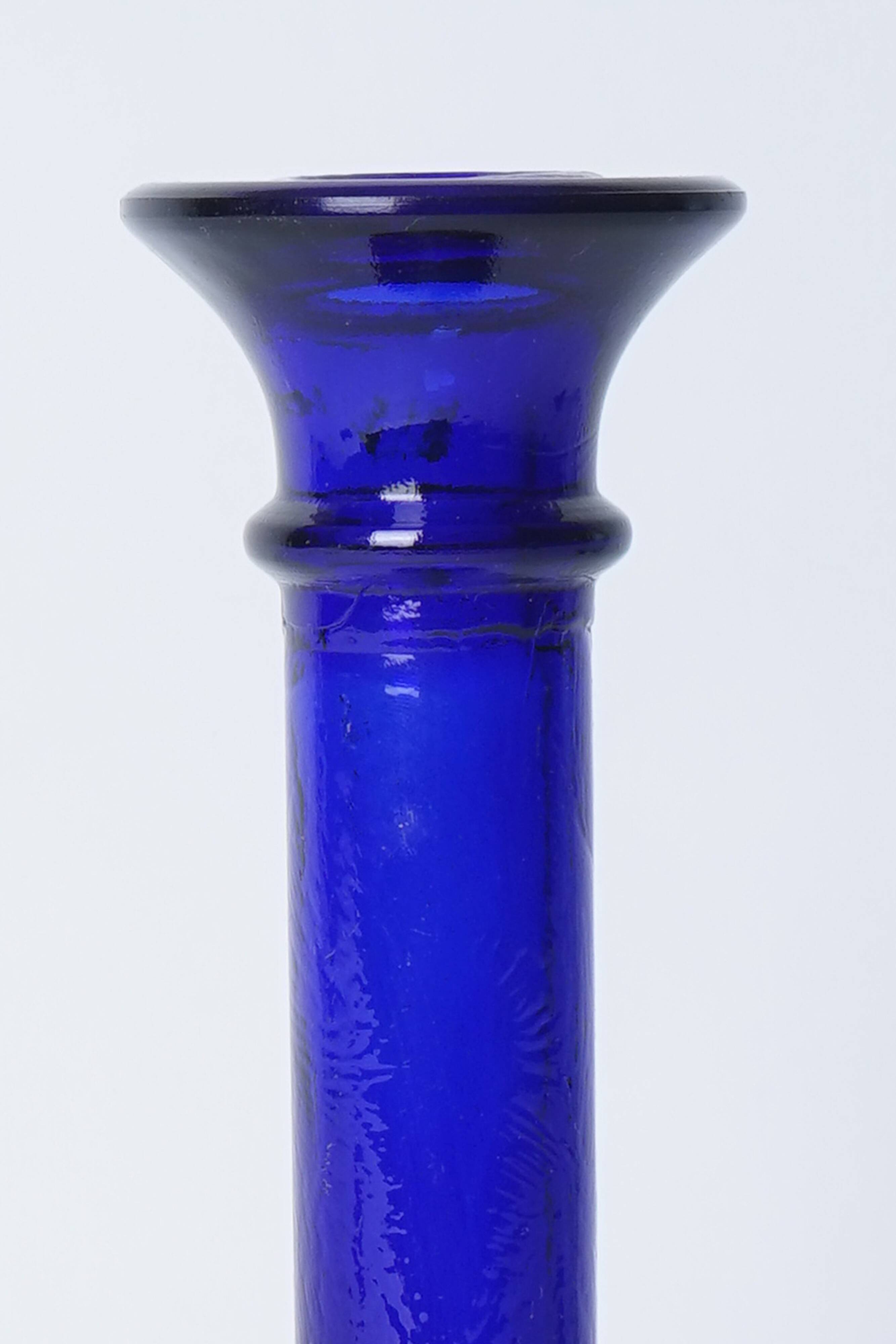 Bougeoire bleu en verre