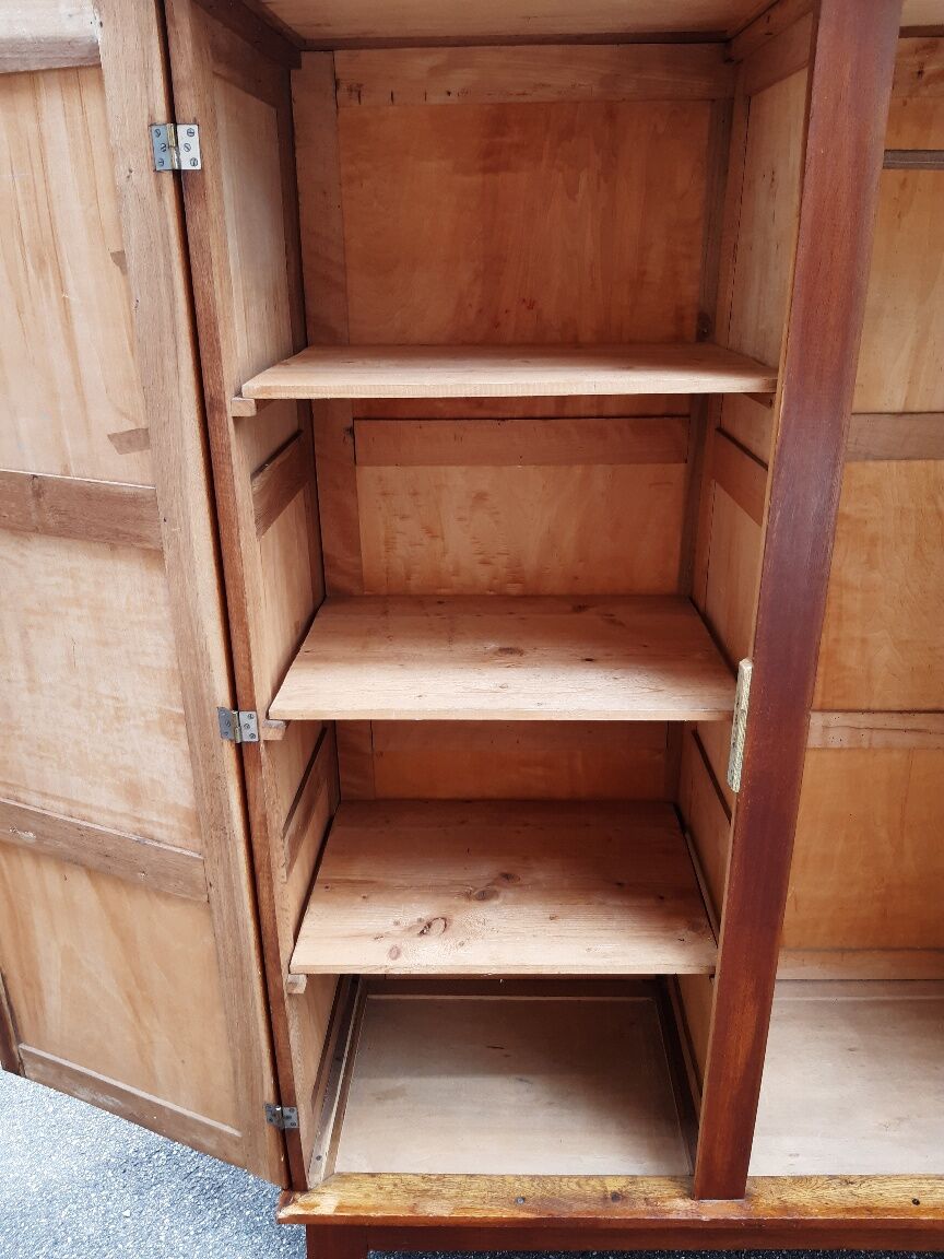 René Gabriel wardrobe