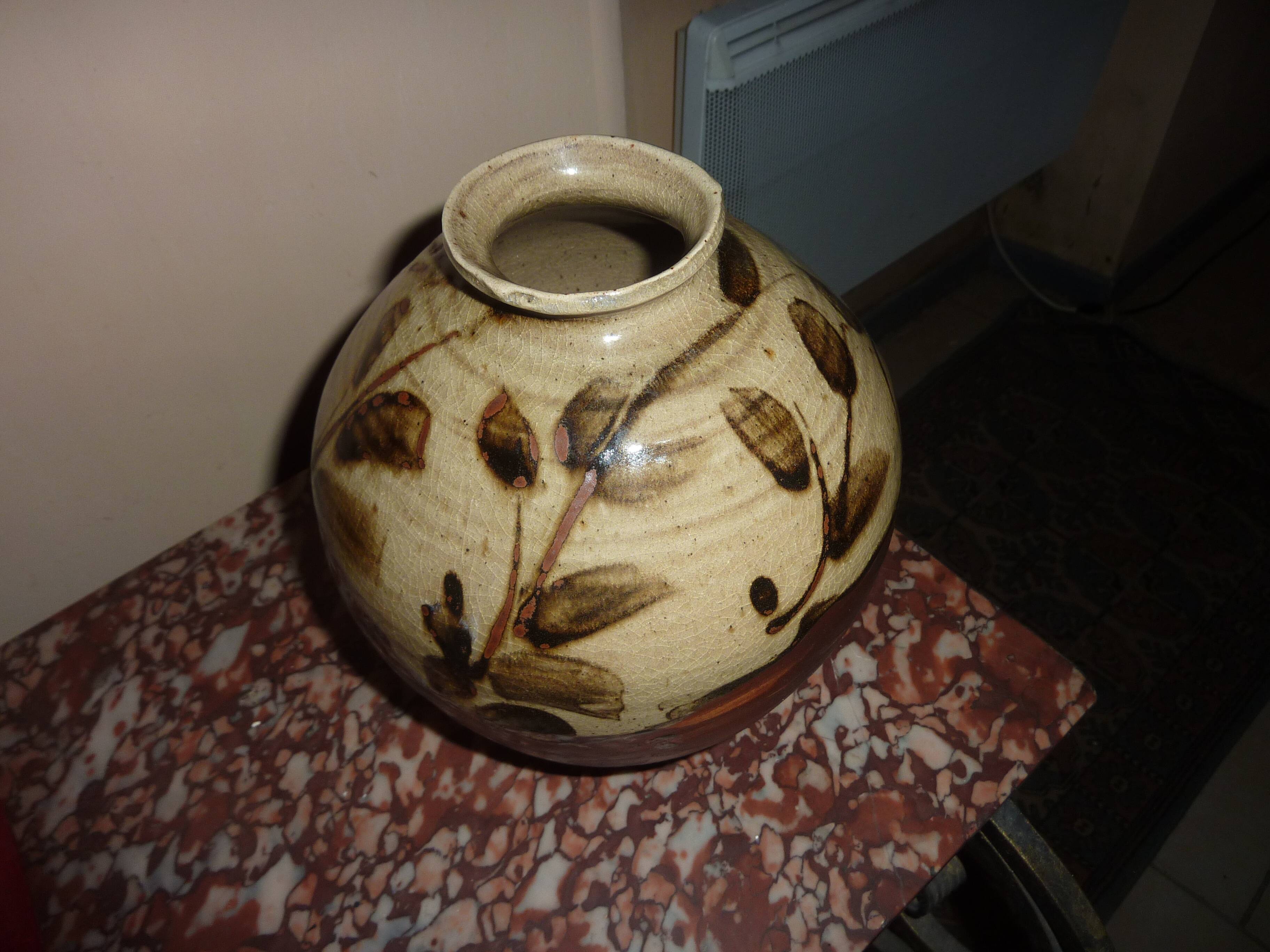 large stone vase - Yves Morvan