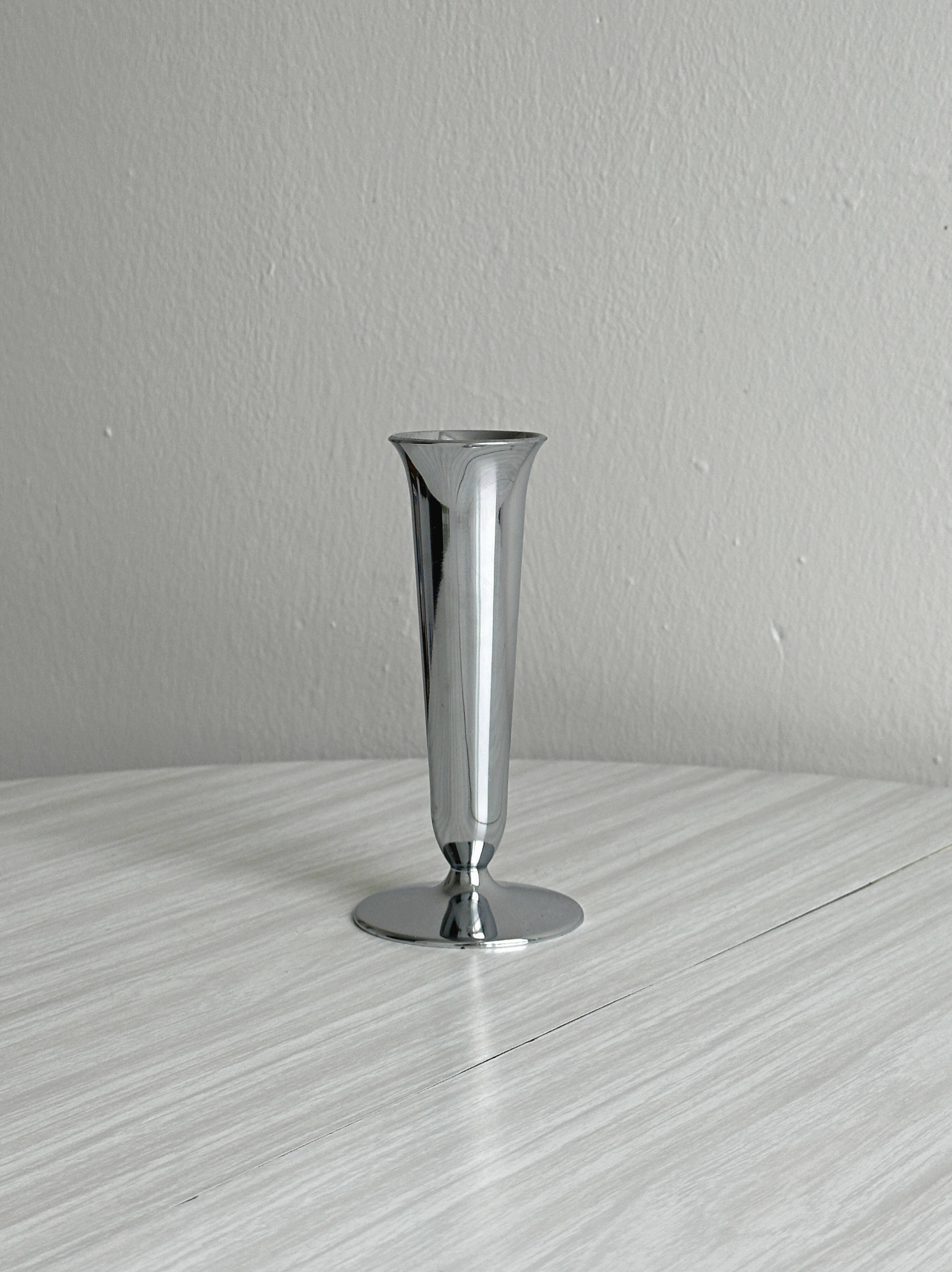 Mirror stainless steel soliflore