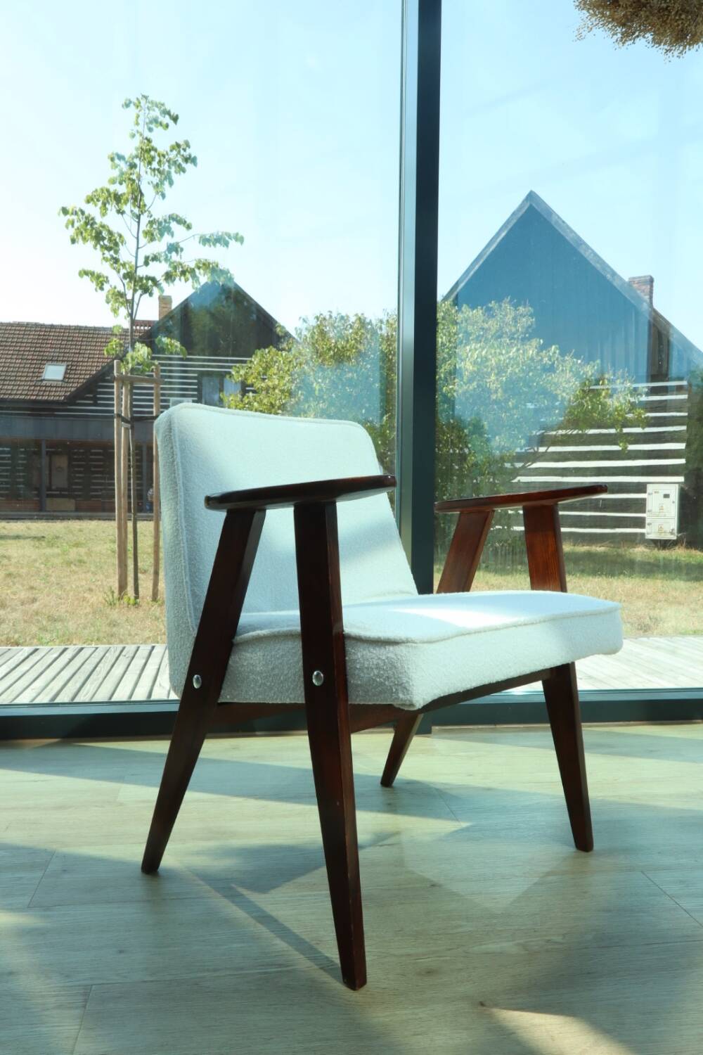 Scandinavian armchair snow white boucle dark walnut wood colour design by Chierowski 366 model