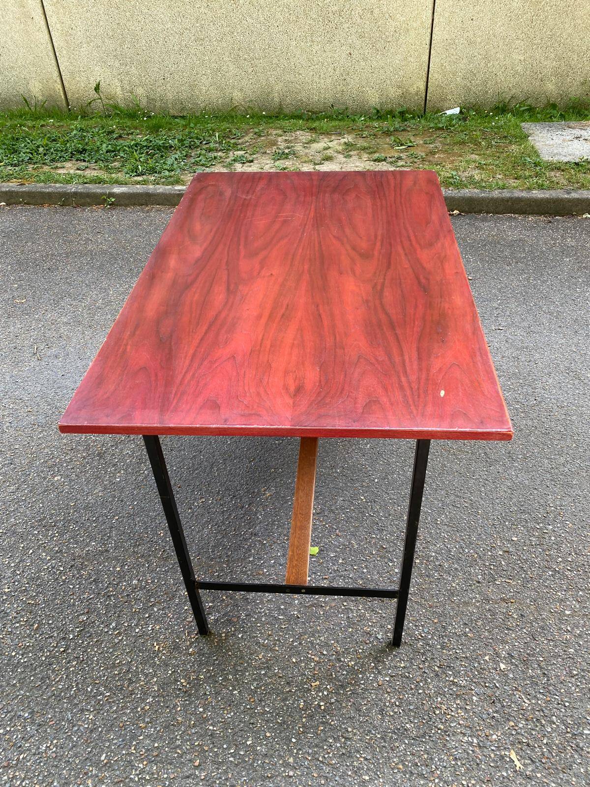 Bureau scandinave en bois et acier noir 1960 avec 2 tiroirs