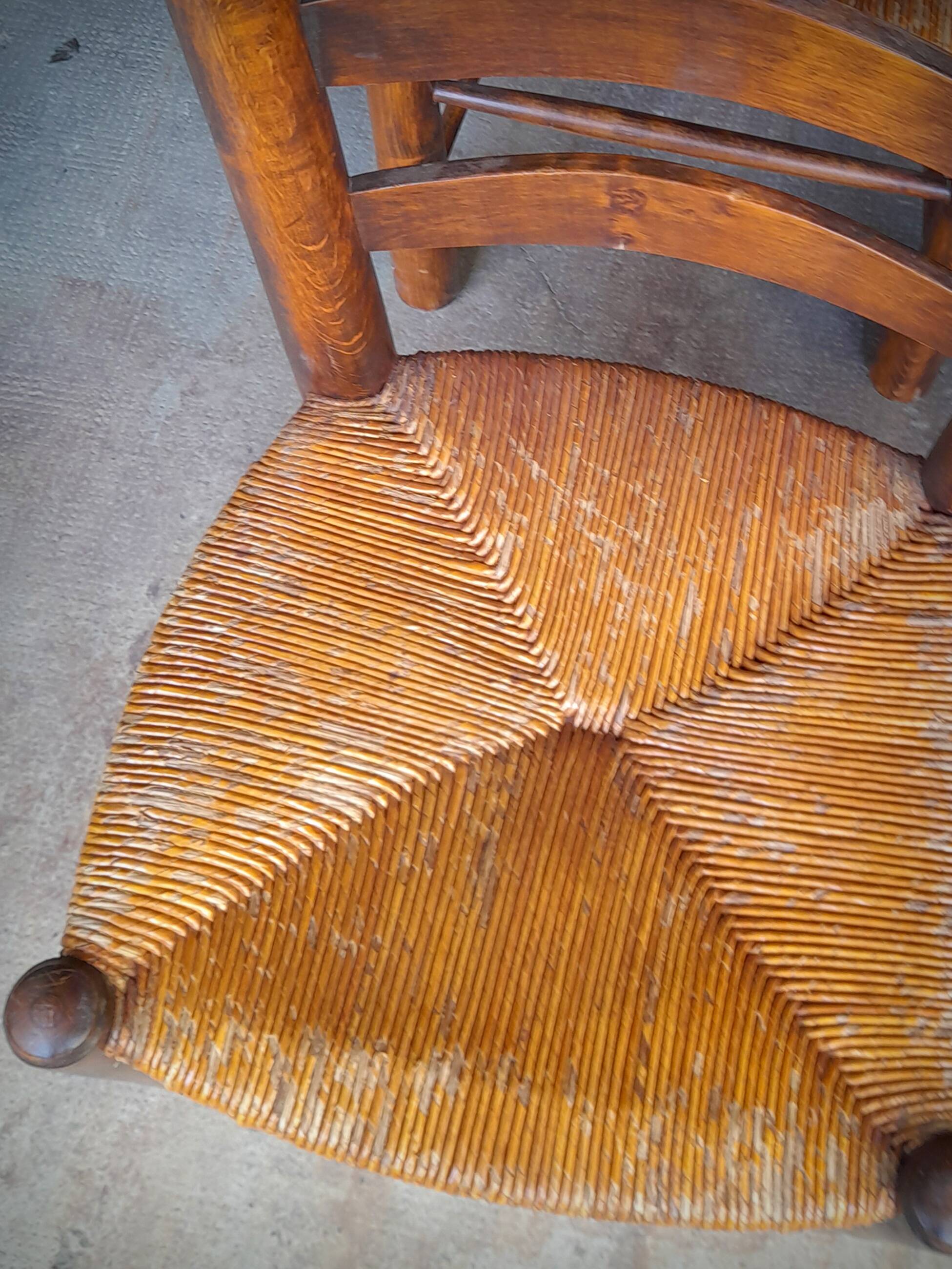 Set of 4 straw-covered brutalist chairs by George Robert