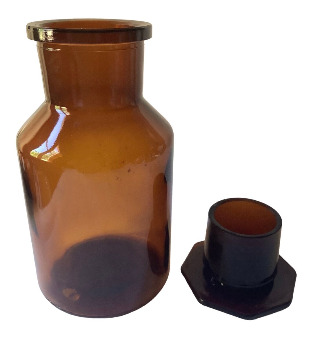 Laboratory and pharmacy bottle