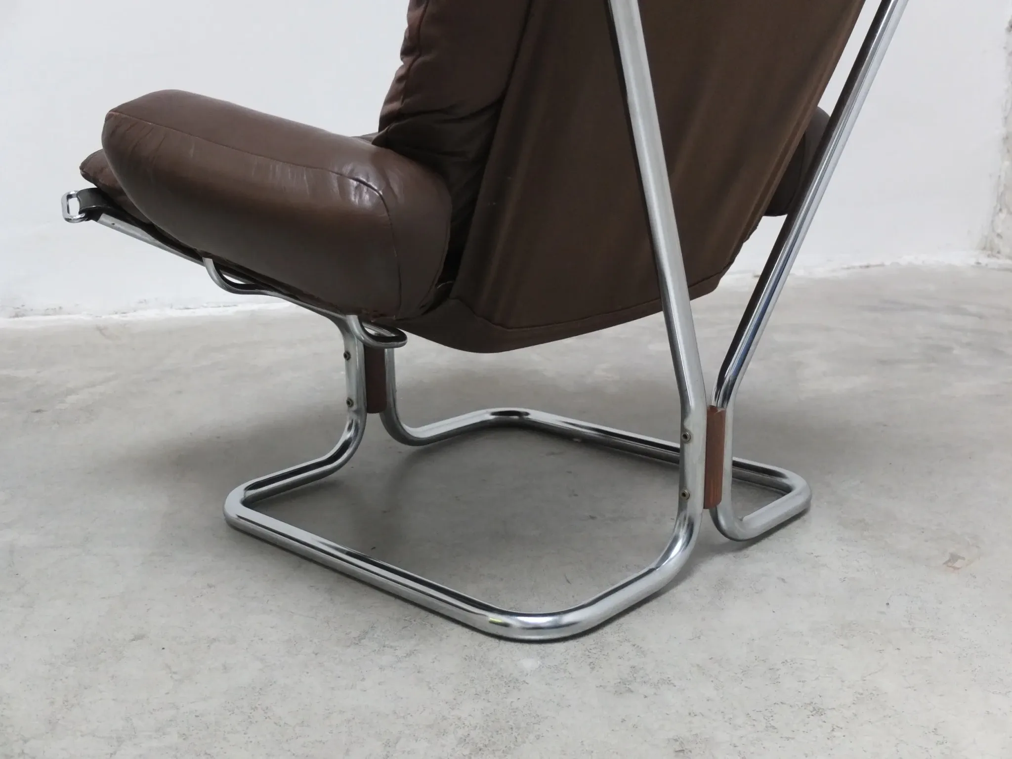 Pair of lounge chairs by Harald Relling for Westnofa, 1970s