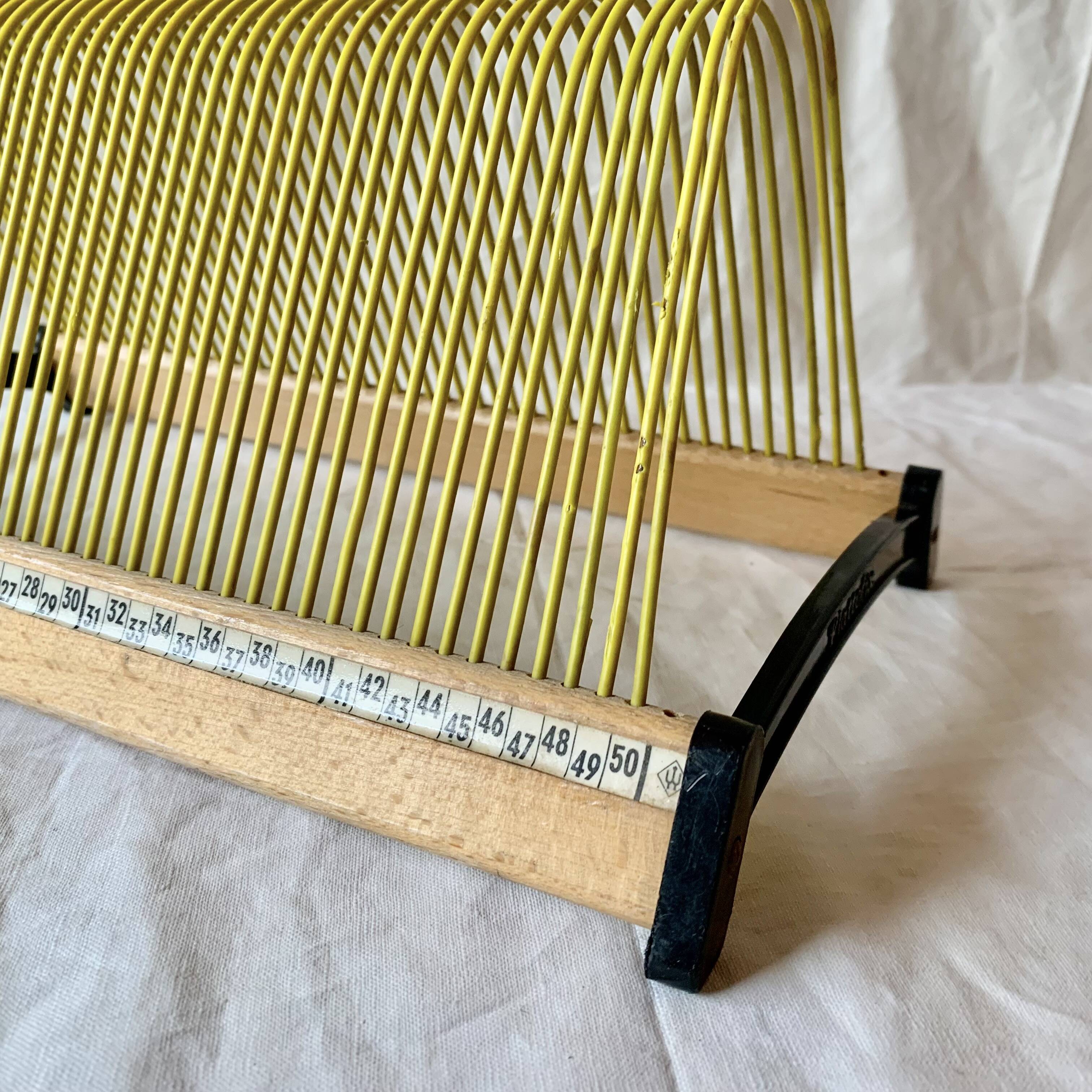 Plattofix vintage record holder for 50 vinyls