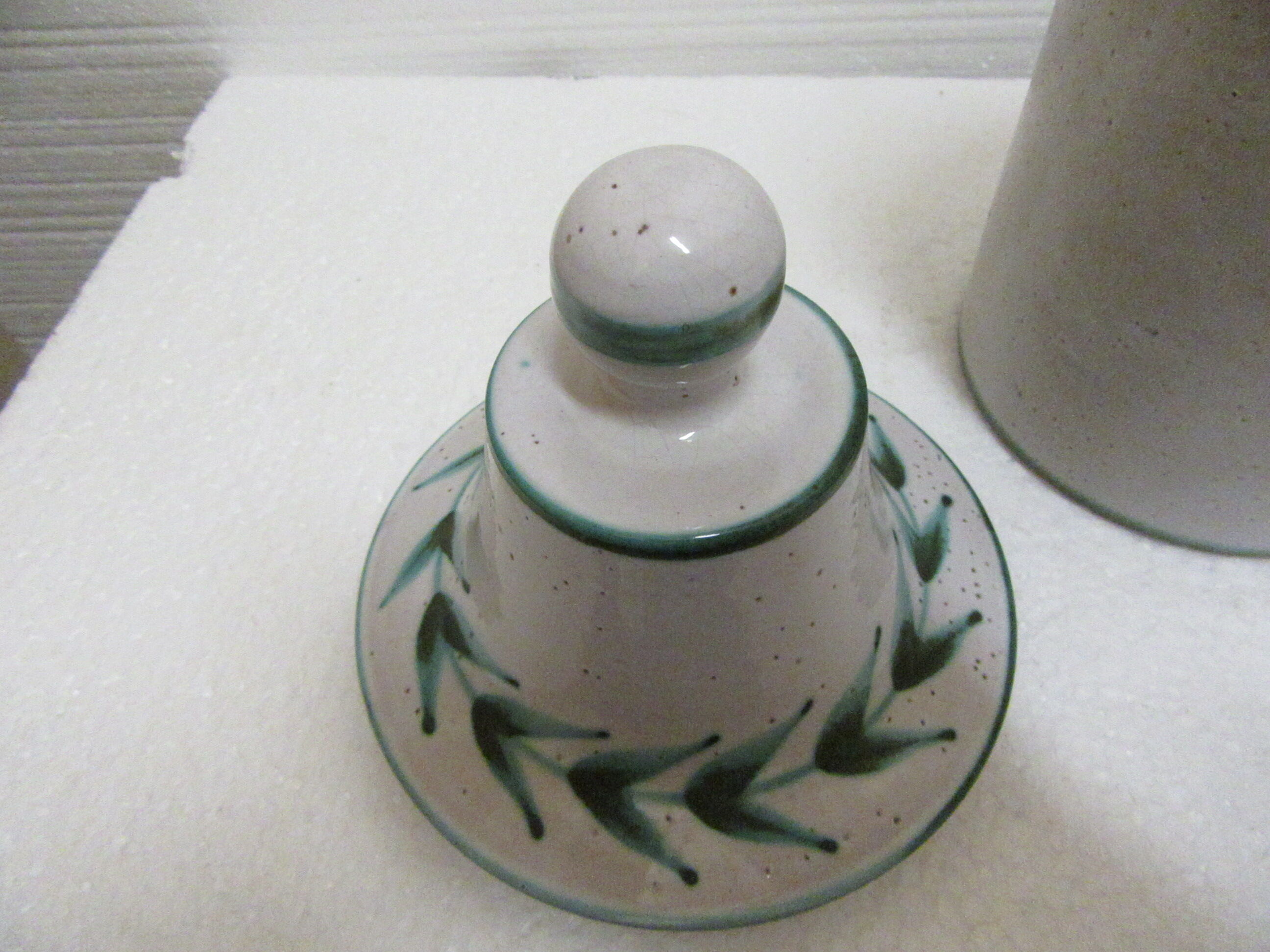 René Picault pharmacy pot