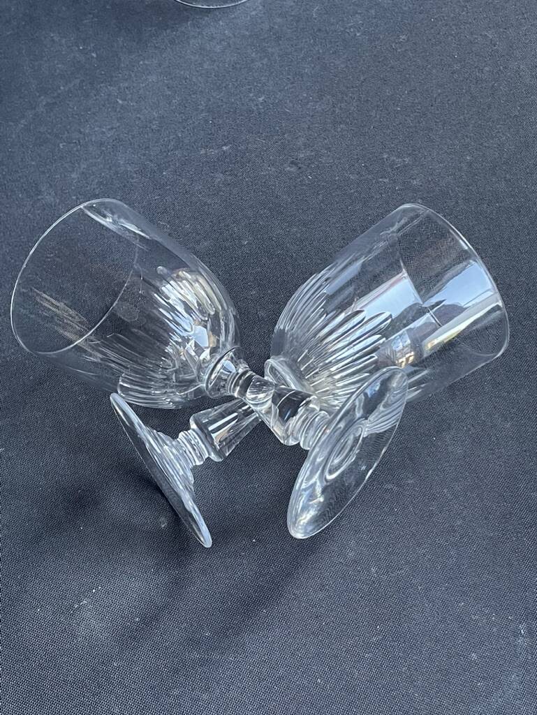 6 Baccarat wine glasses – Art Nouveau