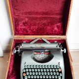 Functional typewriter " MJ Rooy "