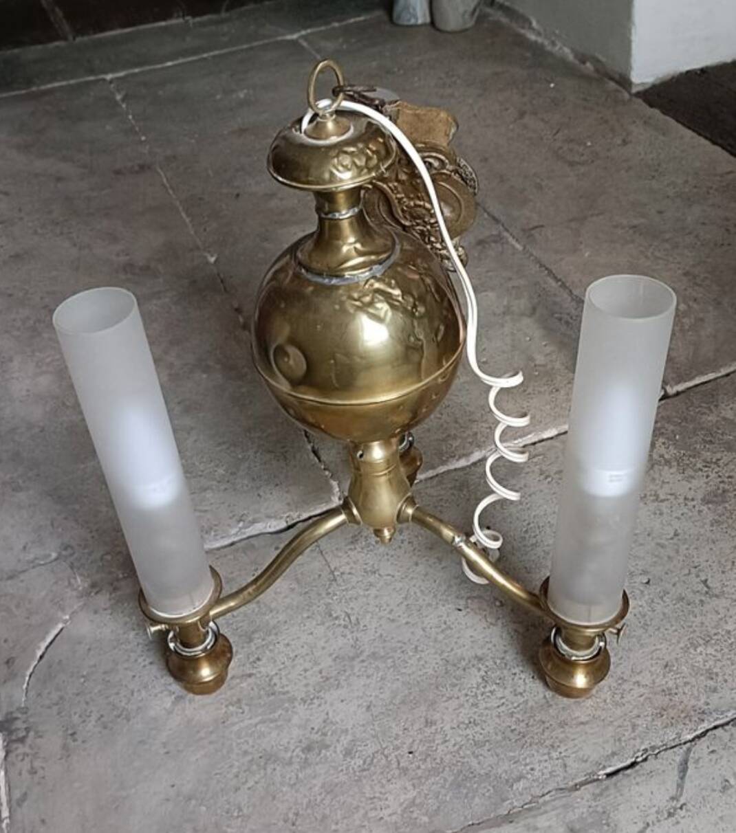 Lustre en laiton vintage