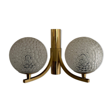 Applique simple à deux bras en laiton et verre Ball and Ball par Kaiser, années 1960, Allemagne