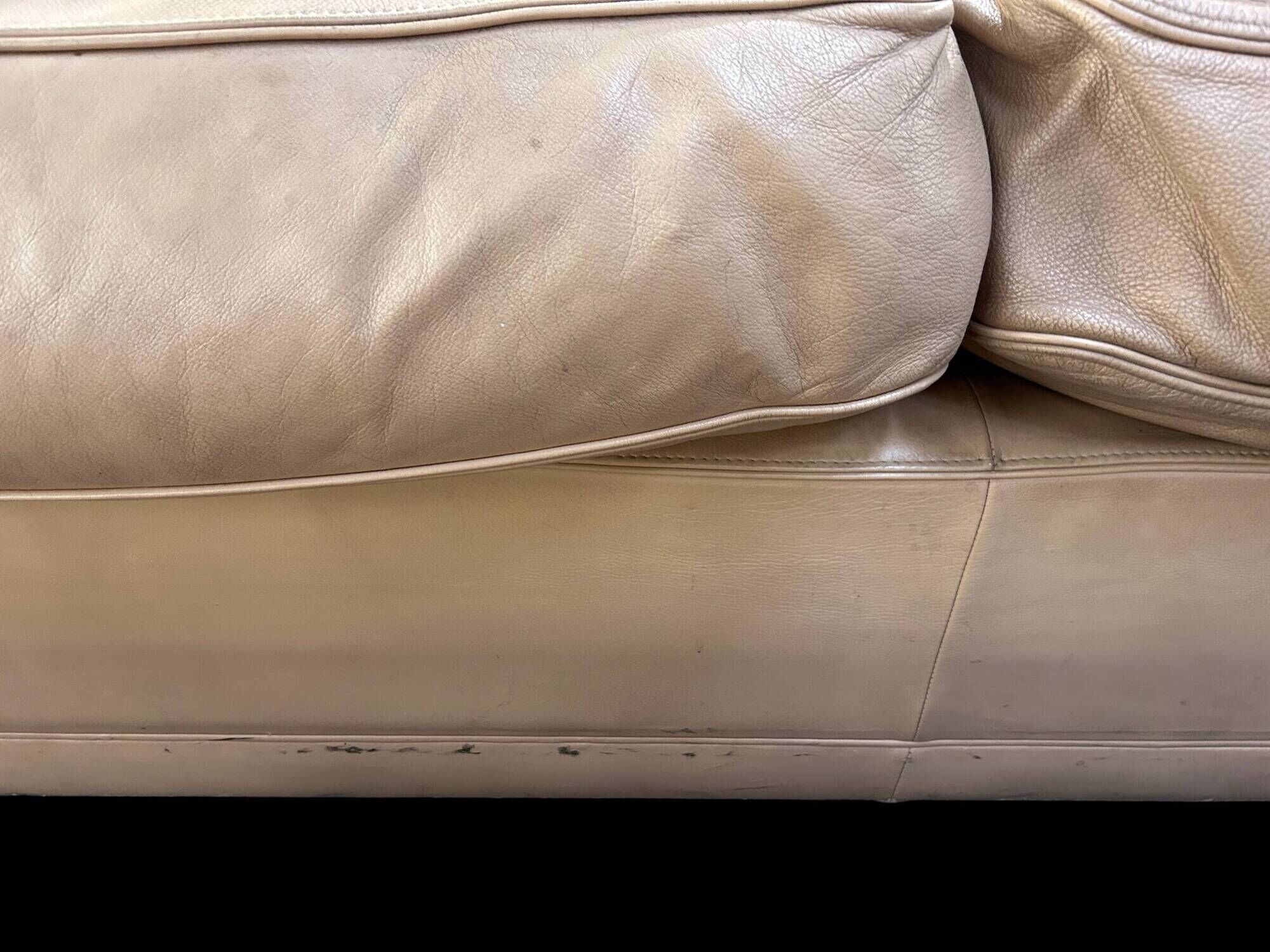 Modular sofa Poltrona Frau model Socrates in beige leather
