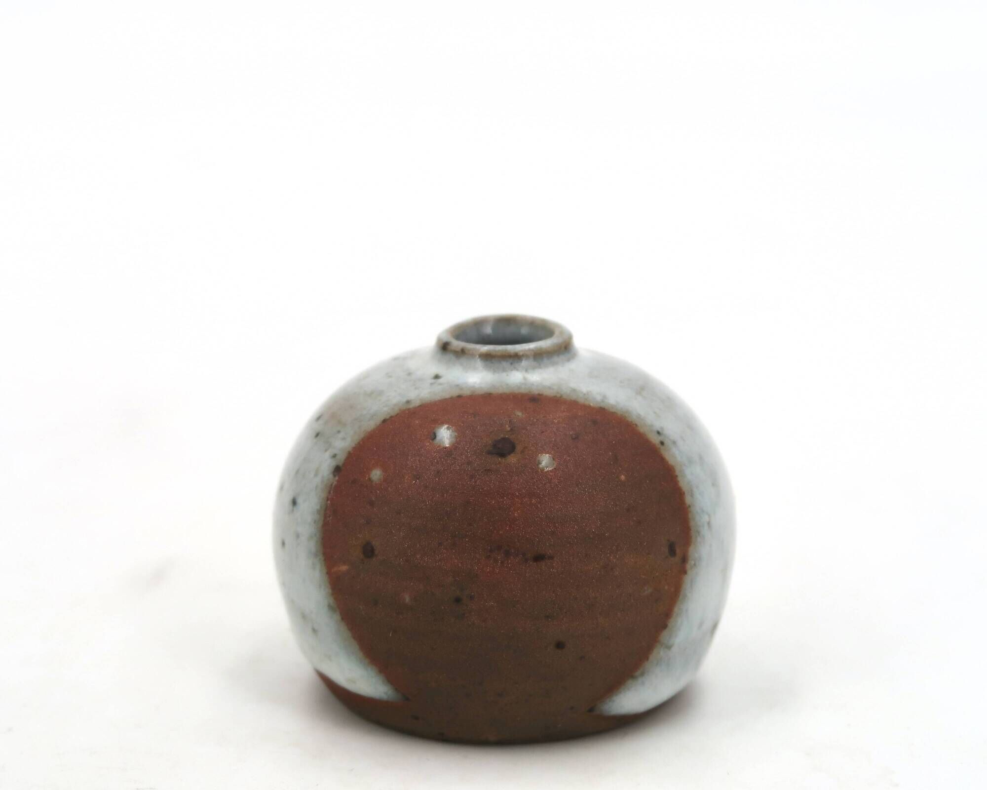 Deux petits vases en grès céramiques, années 70