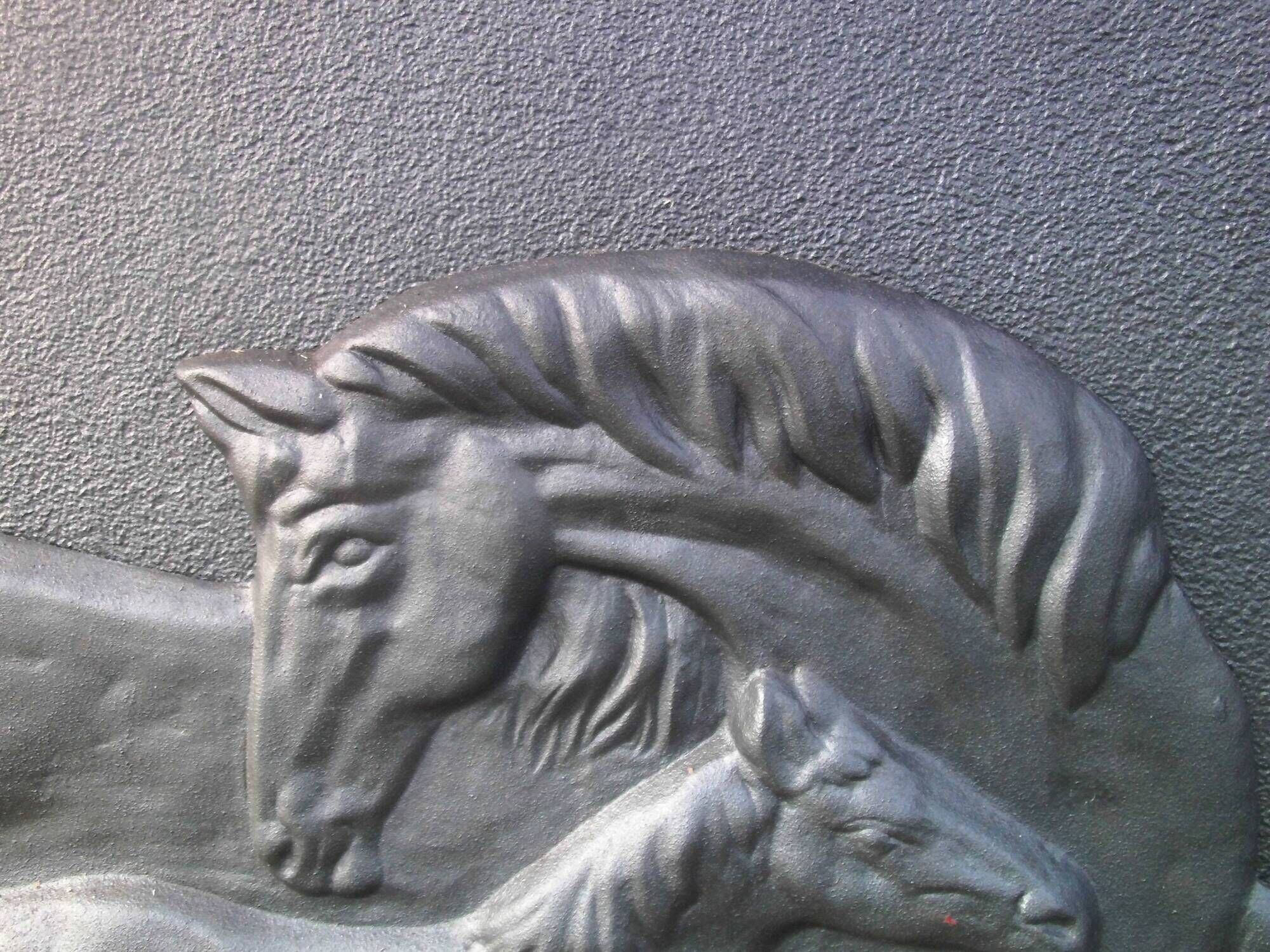Cast chimney plate horse and foal art foundry Stern 69.5 x 78.5cm