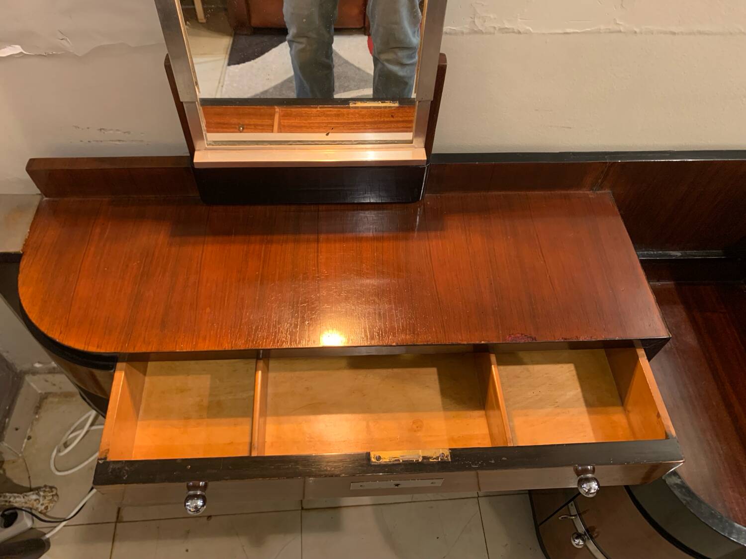 Art Deco dressing table